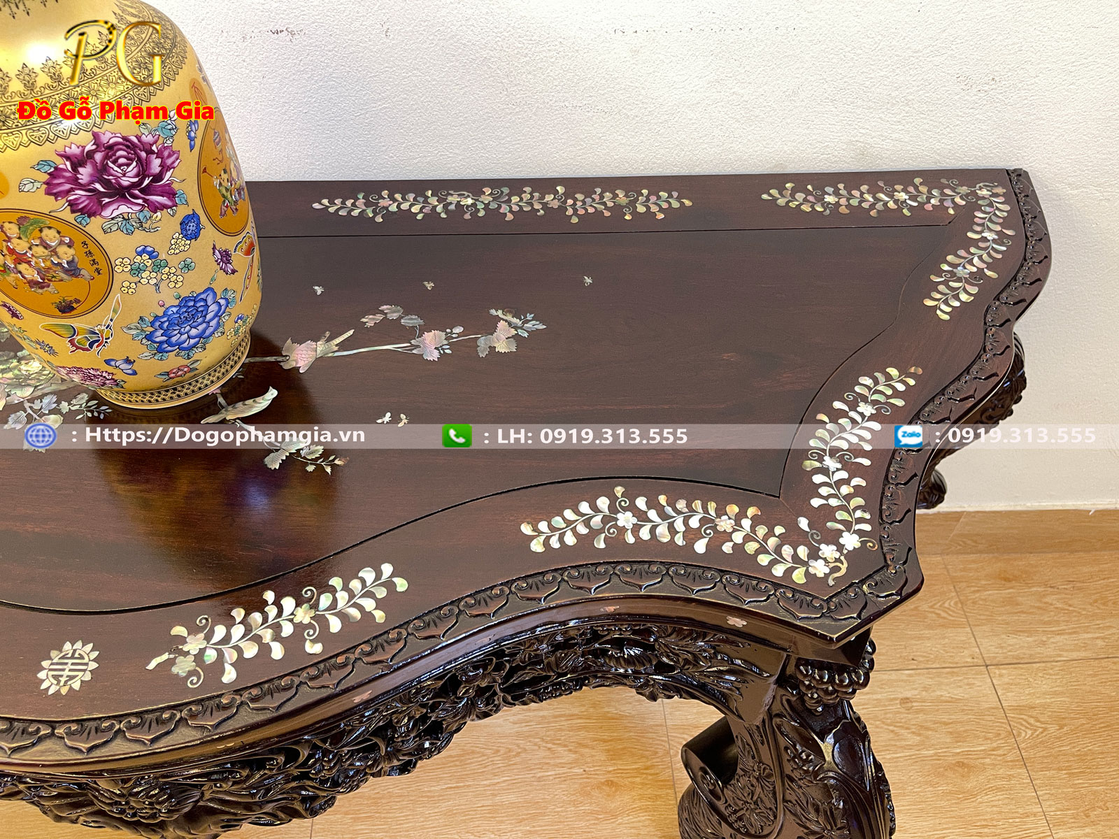 Đồ Gỗ Phạm Gia – nơi cung cấp bàn bày đồ bán nguyệt louis Đồ Gỗ Phạm Gia – nơi cung cấp bàn bày đồ bán nguyệt louis