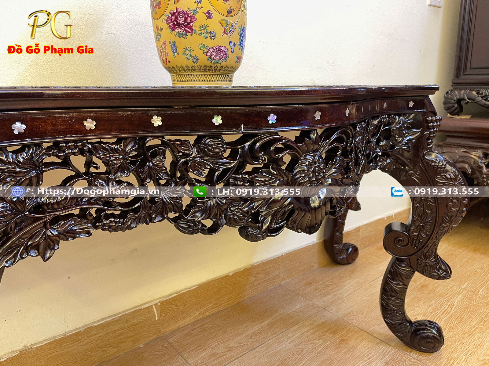 Đồ Gỗ Phạm Gia – nơi cung cấp bàn bày đồ bán nguyệt louis Đồ Gỗ Phạm Gia – nơi cung cấp bàn bày đồ bán nguyệt louis