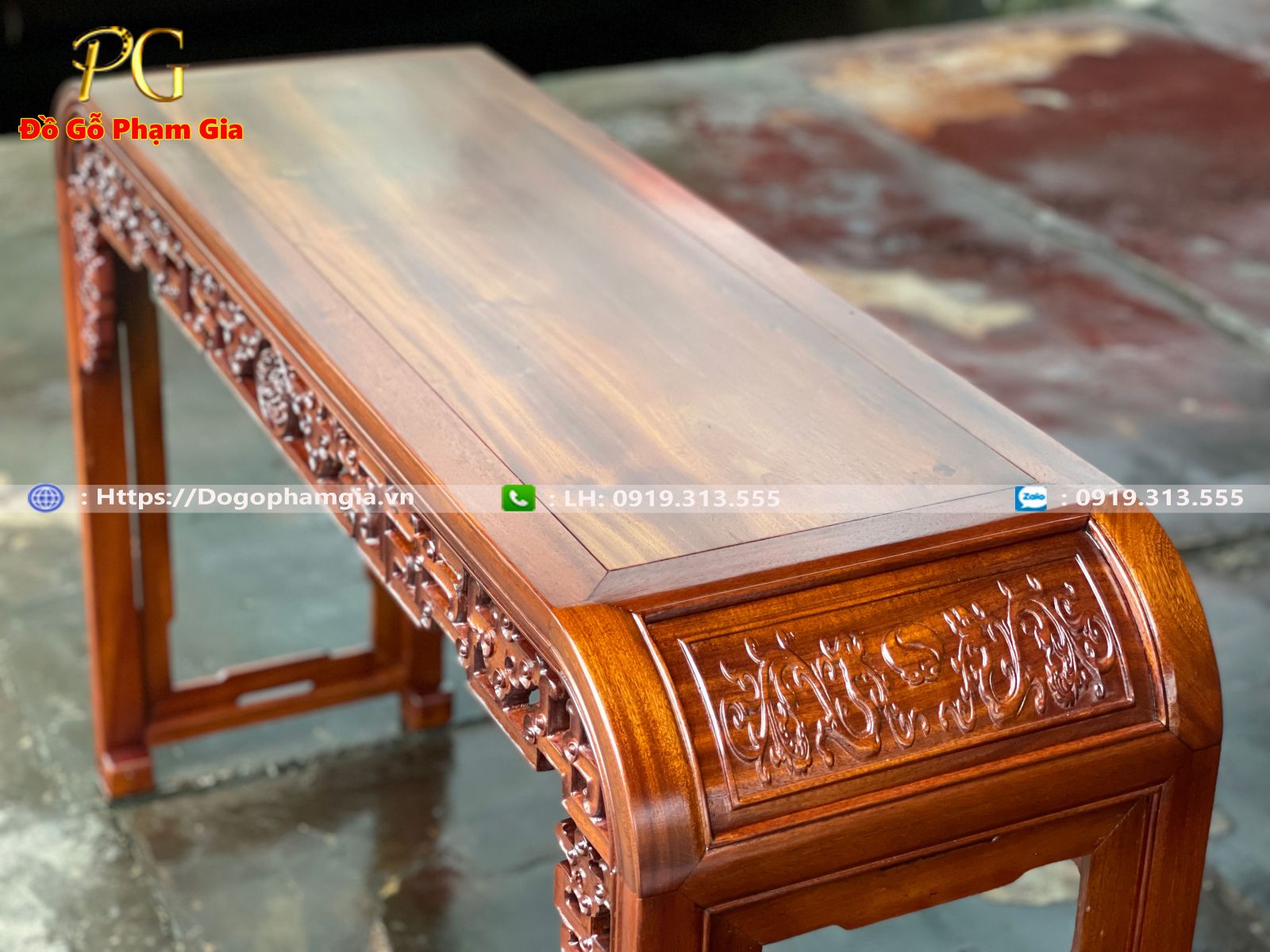 Địa chỉ cung cấp bàn bày đồ triện xúc gỗ gụ đẹp Địa chỉ cung cấp bàn bày đồ triện xúc gỗ gụ đẹp