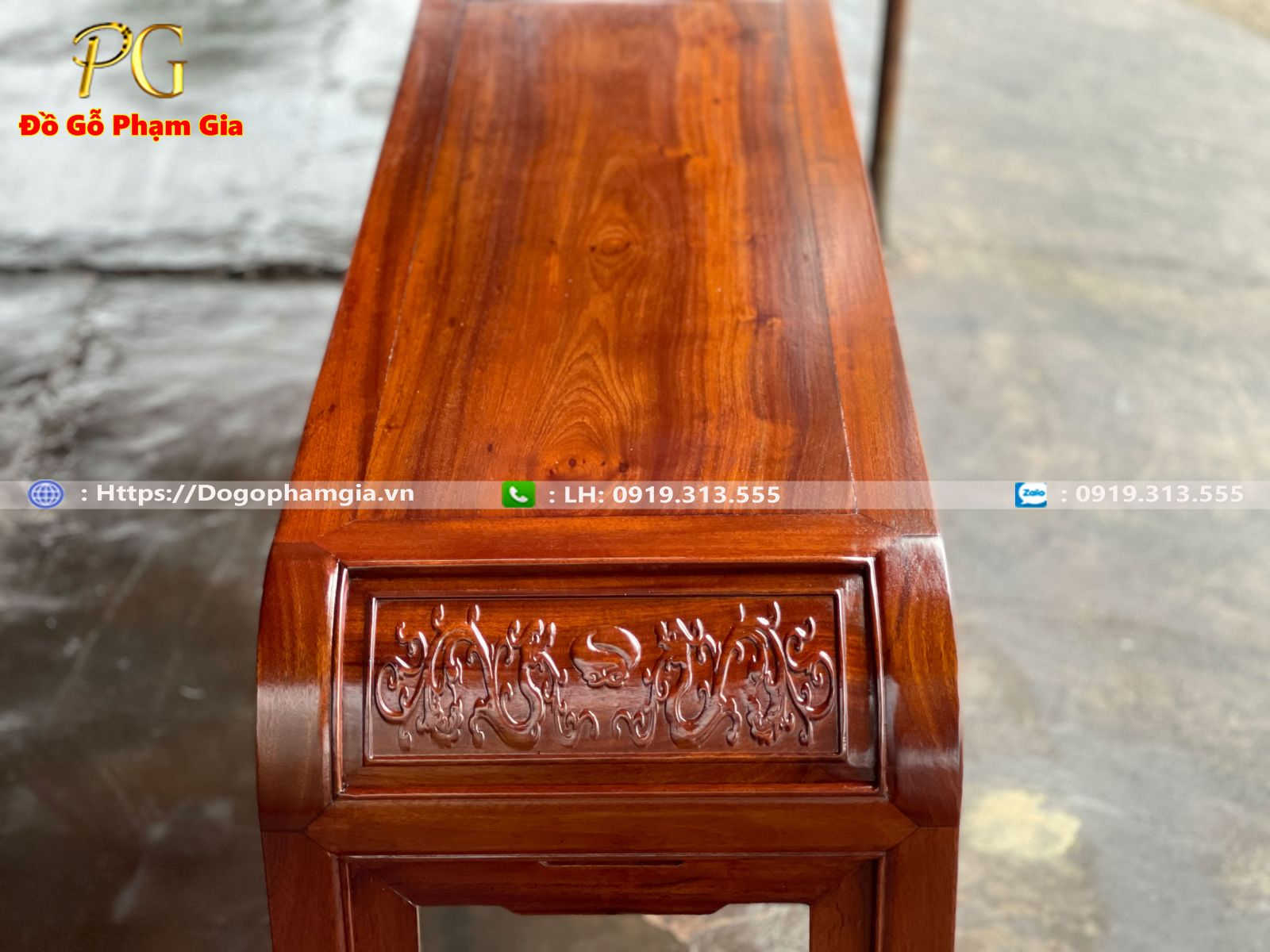 Địa chỉ cung cấp bàn bày đồ triện xúc gỗ gụ đẹp Địa chỉ cung cấp bàn bày đồ triện xúc gỗ gụ đẹp