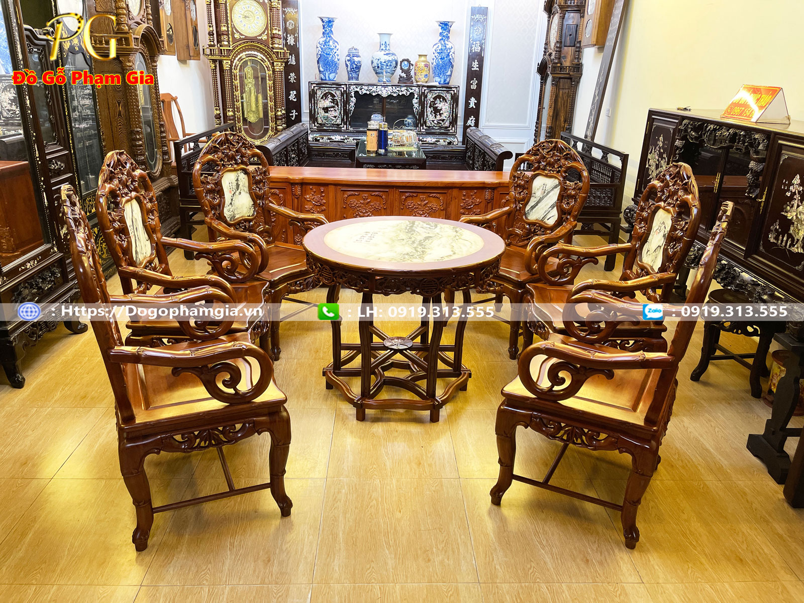 Vẻ đẹp thủ công và họa tiết trúc cổ đặc trưng