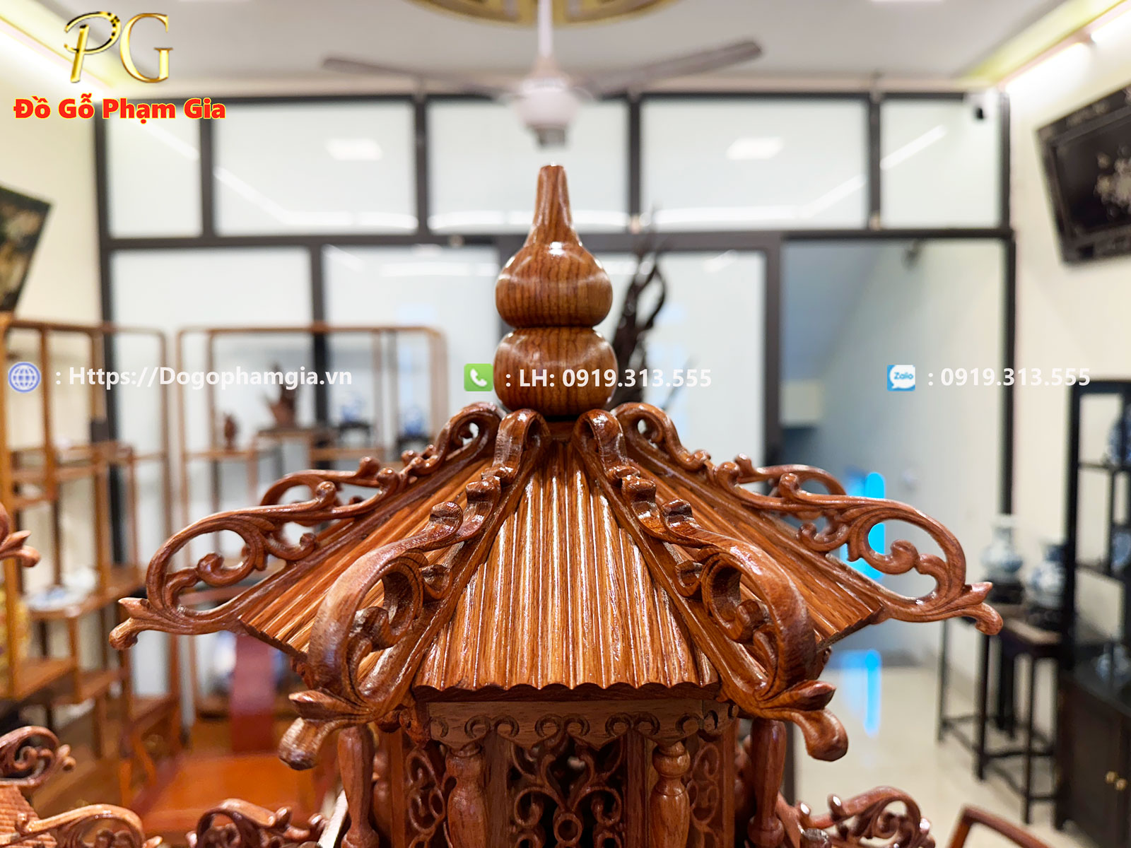 Lồng đèn tháp thiết kế độc đáo ,cổ kính đậm chất Á Đông