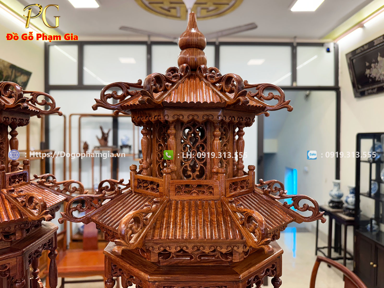 Thông tin chi tiết đôi lồng đèn gỗ hương