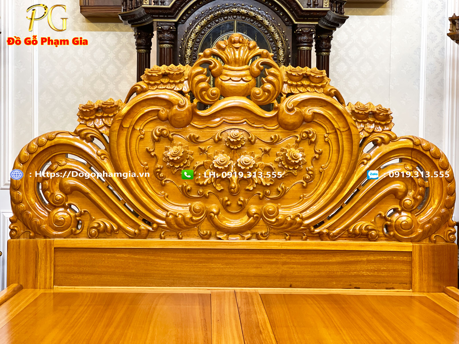 Thông tin chi tiết giường chạm hoa hồng