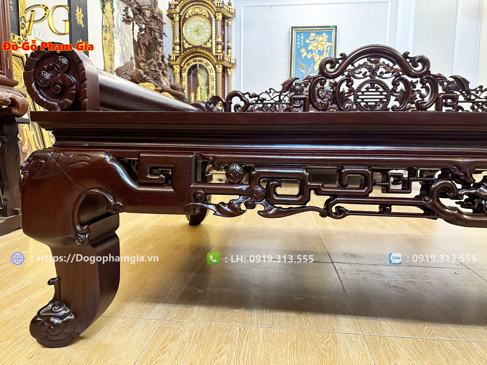 Giường phương lười tác phẩm nghệ thuật trong không gian sống