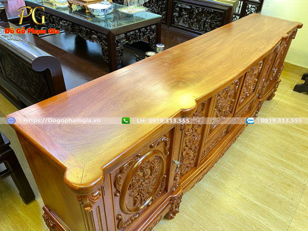 Mua kệ tivi gỗ hương chạm hoa hồng tại Đồ Gỗ Phạm Gia