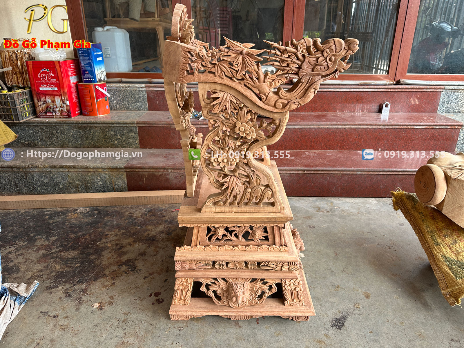 Ý nghĩa phong thủy của ngai thờ chạm rồng Ý nghĩa phong thủy của ngai thờ chạm rồng