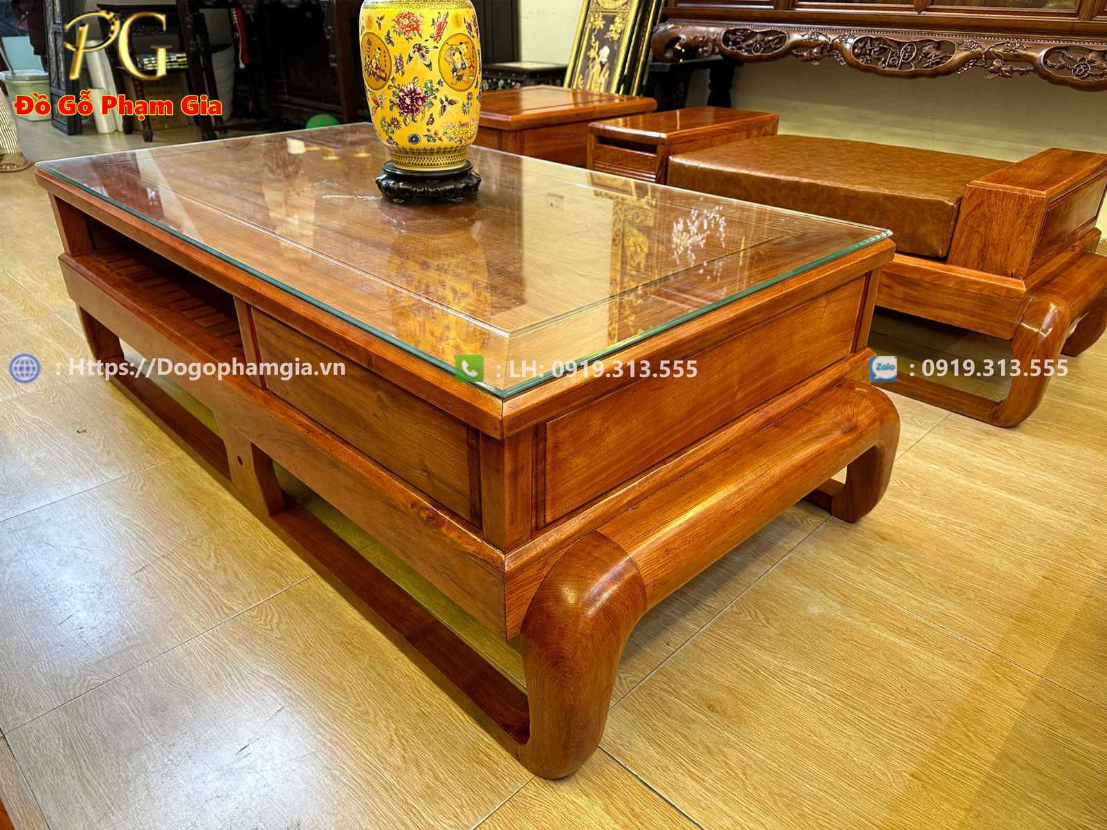 Sofa đùi gà biểu tượng của sự đẳng cấp Sofa đùi gà biểu tượng của sự đẳng cấp