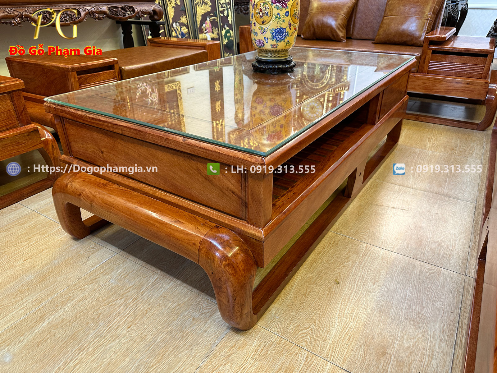 Sofa đùi gà biểu tượng của sự đẳng cấp Sofa đùi gà biểu tượng của sự đẳng cấp