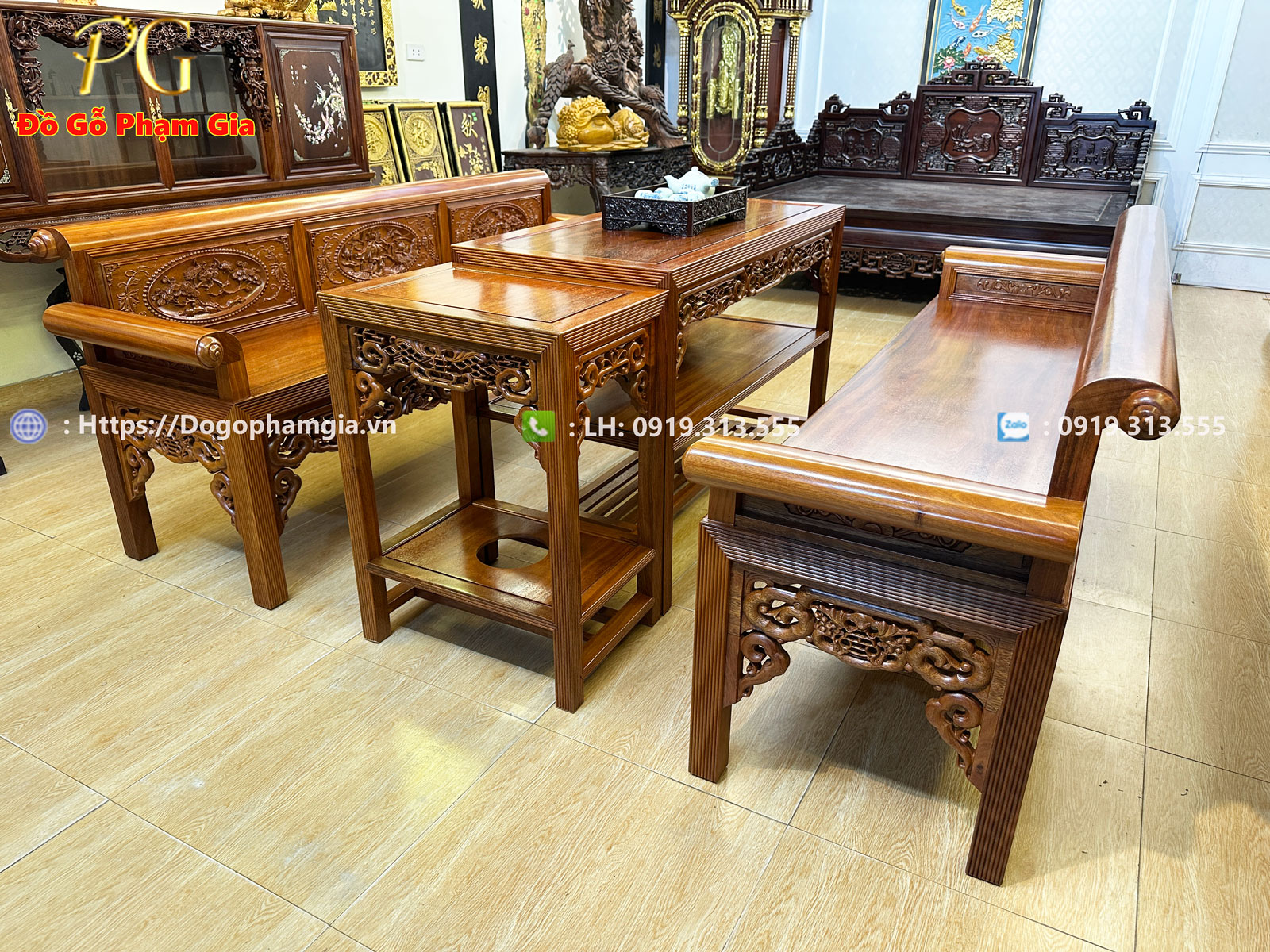 Trường kỷ vai cuốn gỗ lim và chạm khắc tứ quý Trường kỷ vai cuốn gỗ lim và chạm khắc tứ quý