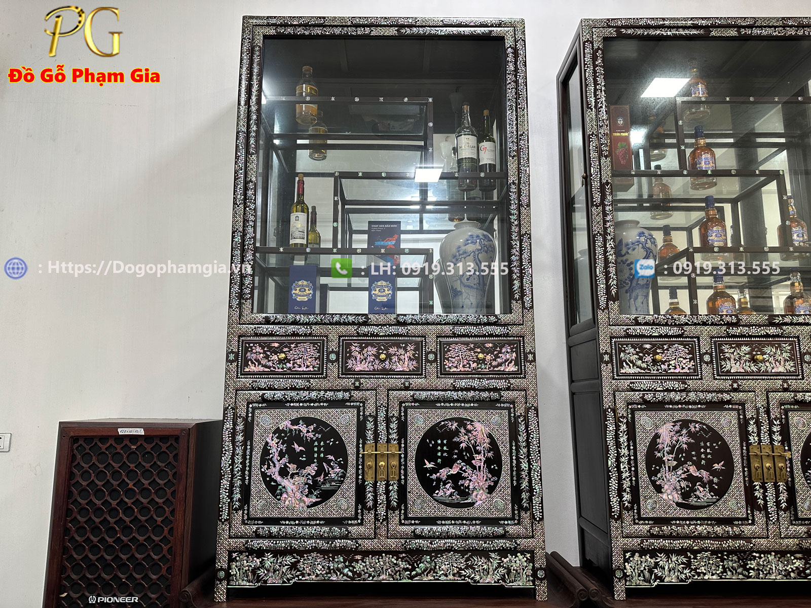 Tủ bày đồ gỗ gụ - kết hợp nghệ thuật cẩn ốc thủ công