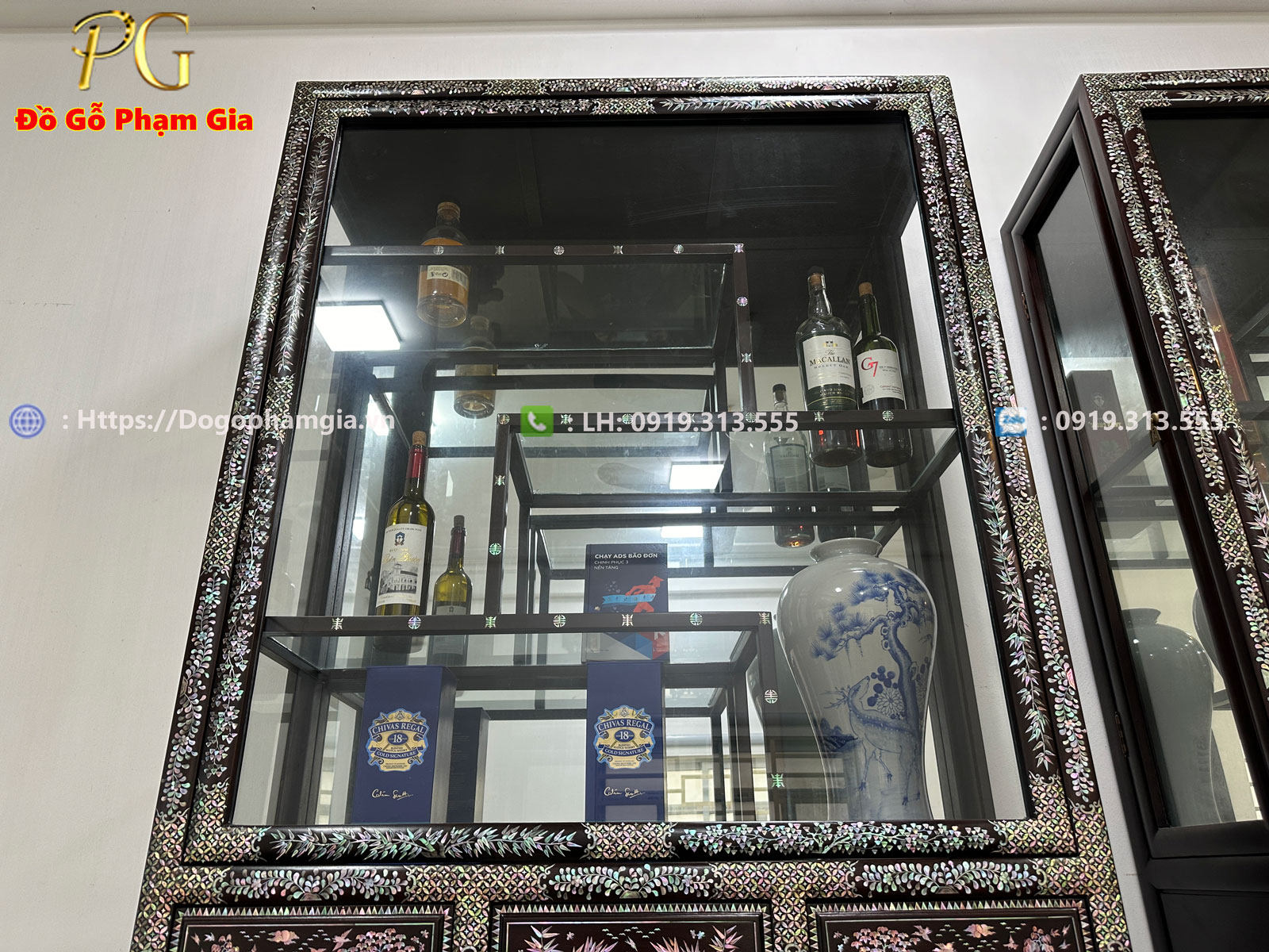 Tủ bày đồ gỗ gụ - kết hợp nghệ thuật cẩn ốc thủ công