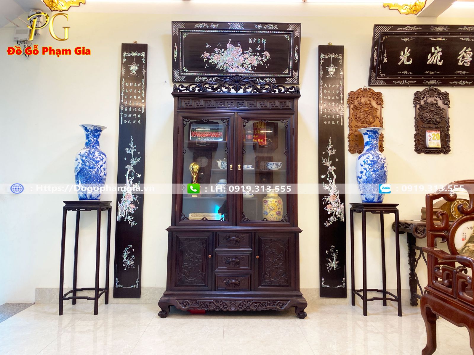 Thông tin kích thước tủ bày đồ chạm hoa lá tây