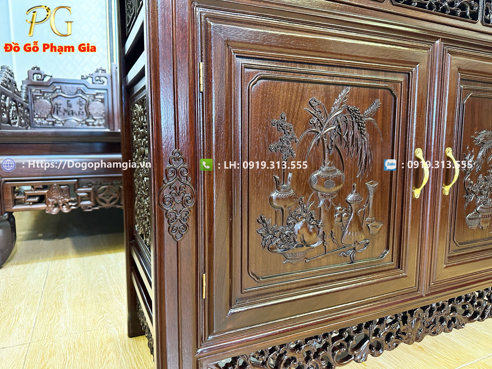 Tủ bày đồ kiểu Huế gỗ gụ - Phù hợp mọi không gian