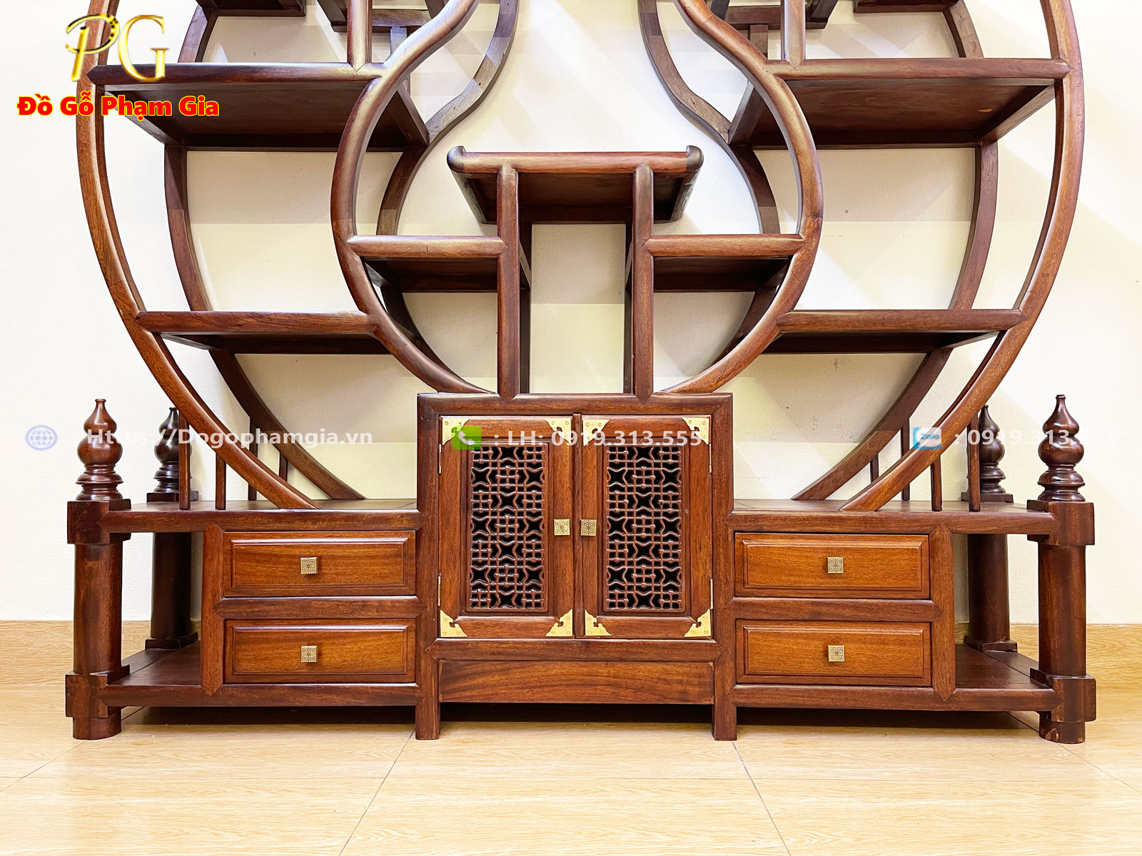 Tủ bày đồ bình phong kiểu vòm gỗ gụ Tủ bày đồ bình phong kiểu vòm gỗ gụ