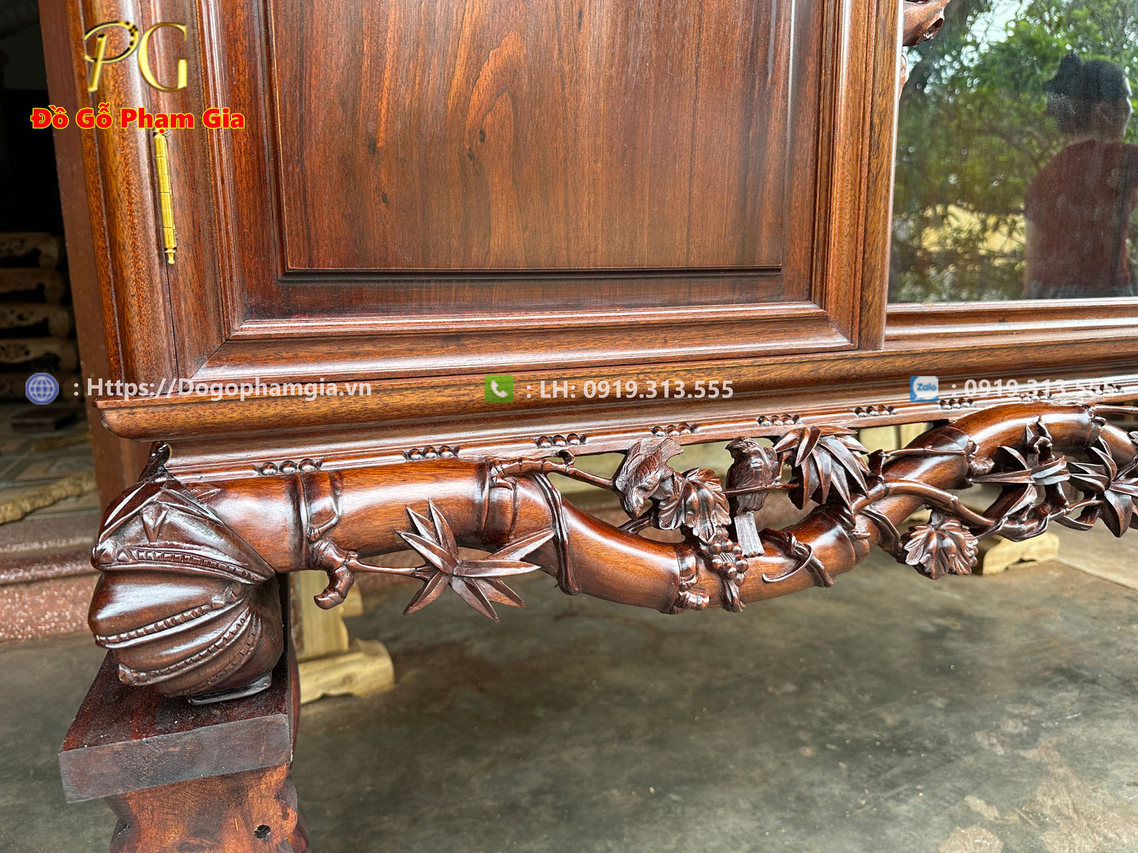 Quy cách – cấu tạo của tủ chè cổ gỗ gụ