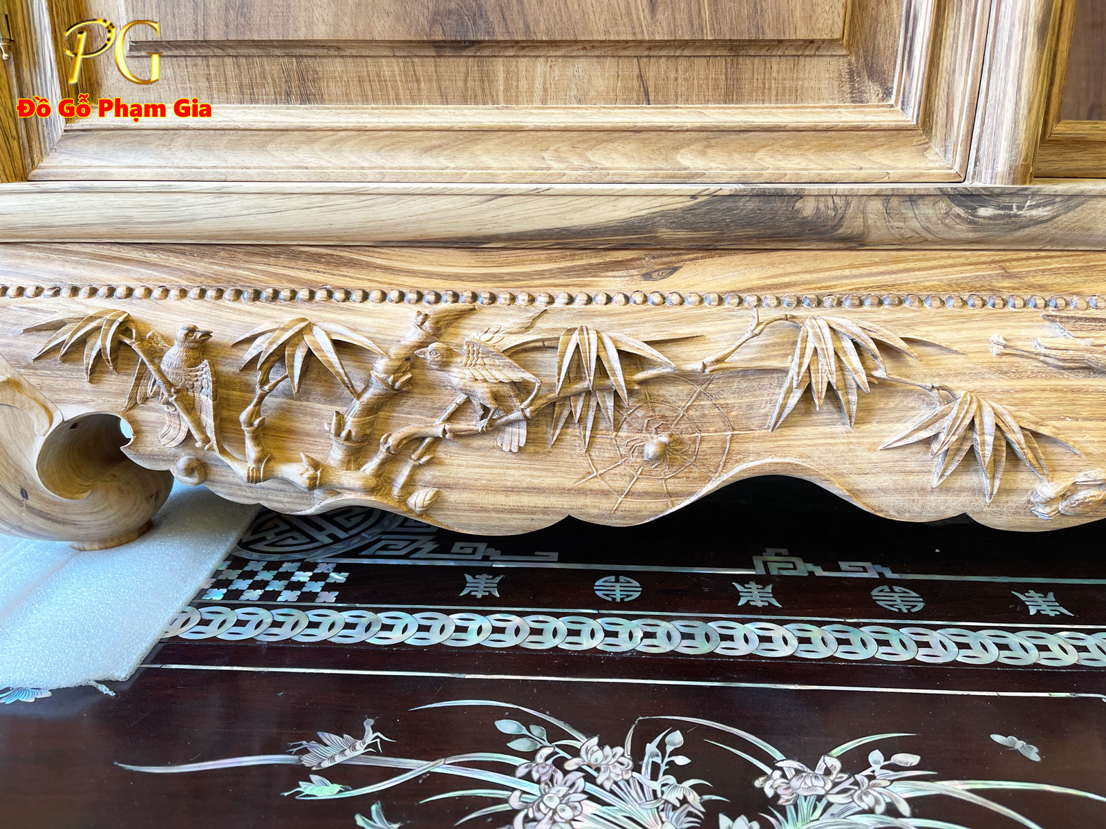 Thông tin kích thước tủ chè chạm sen vịt gỗ gụ ta