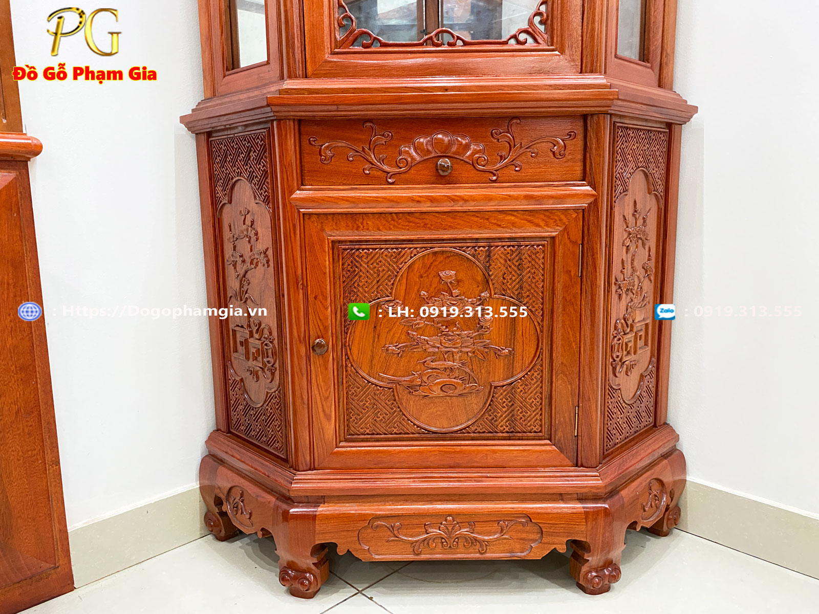 Hình ảnh chi tiết tủ rượu góc 60 gỗ hương