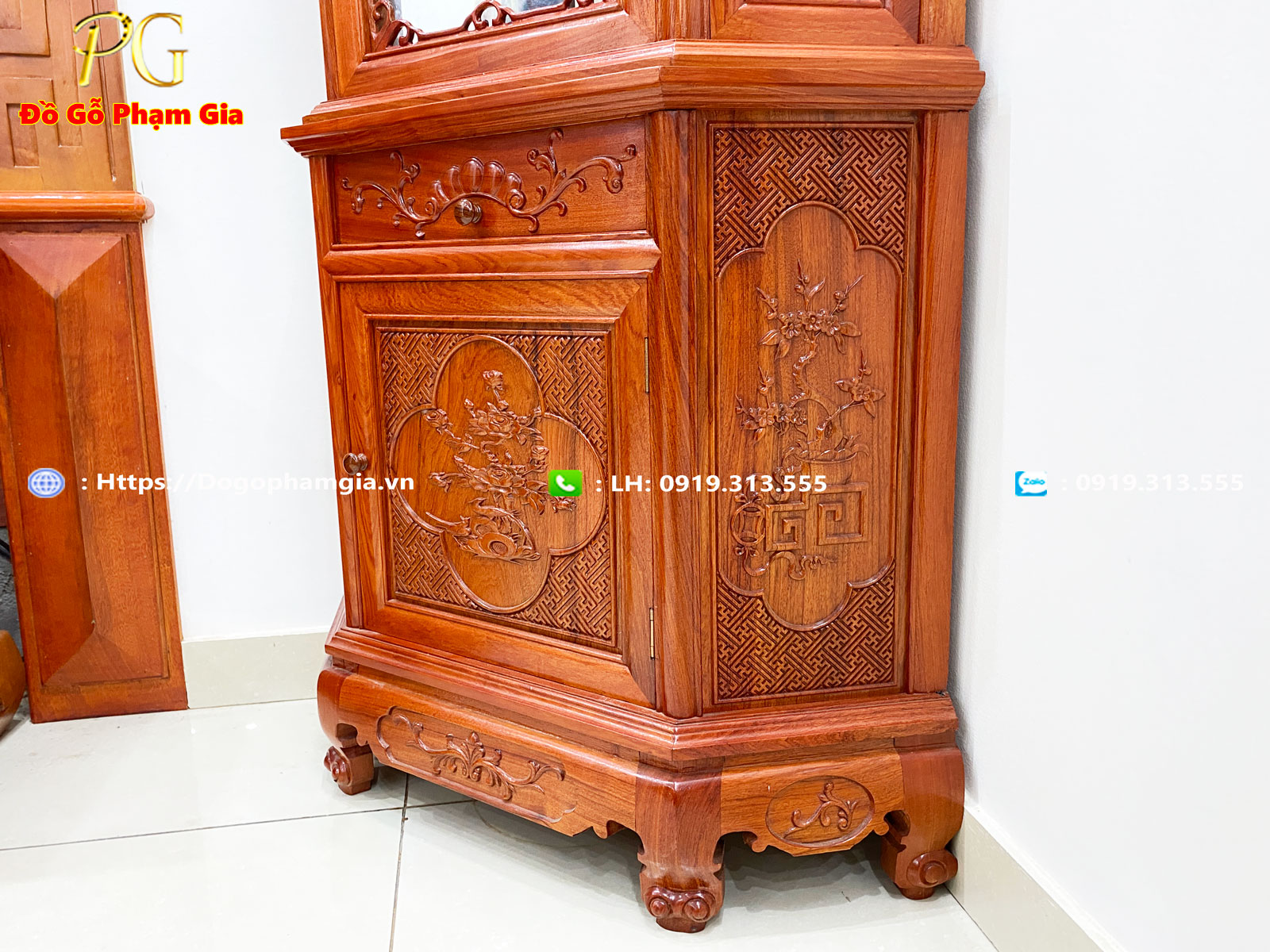 Hình ảnh chi tiết tủ rượu góc 60 gỗ hương
