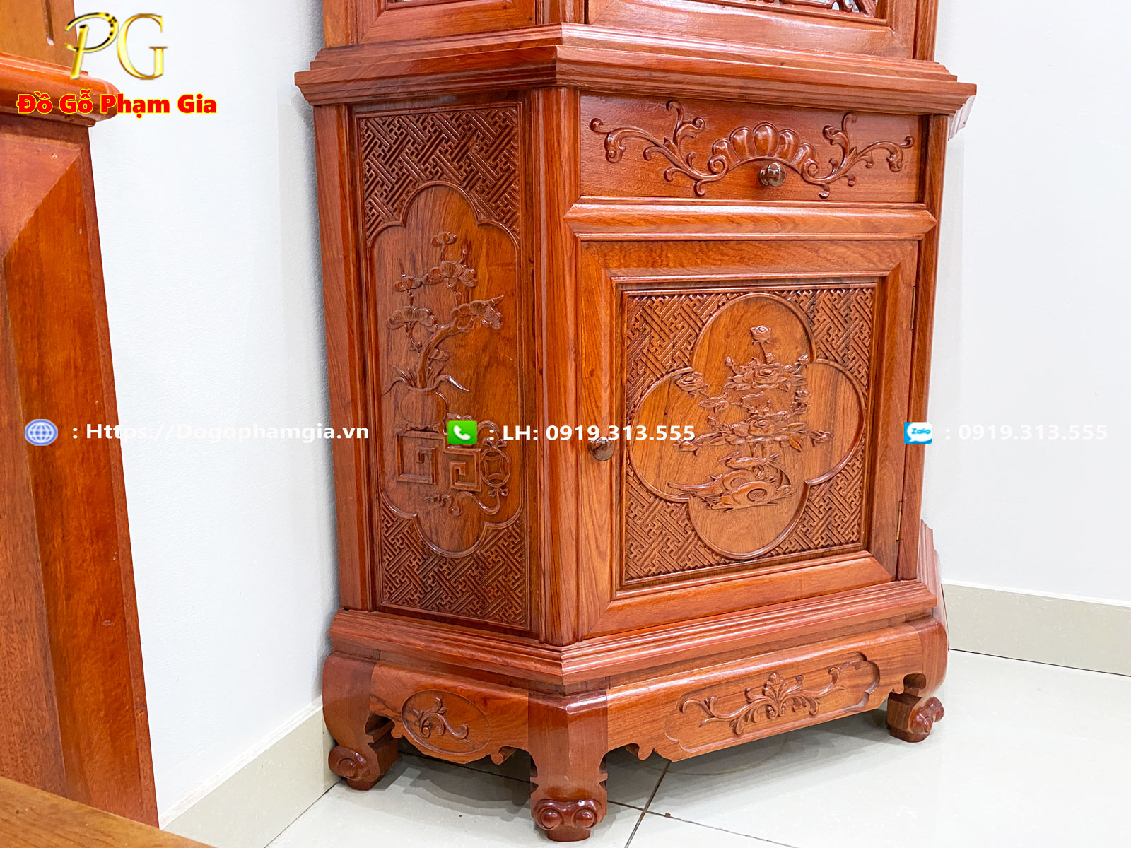 Hình ảnh chi tiết tủ rượu góc 60 gỗ hương