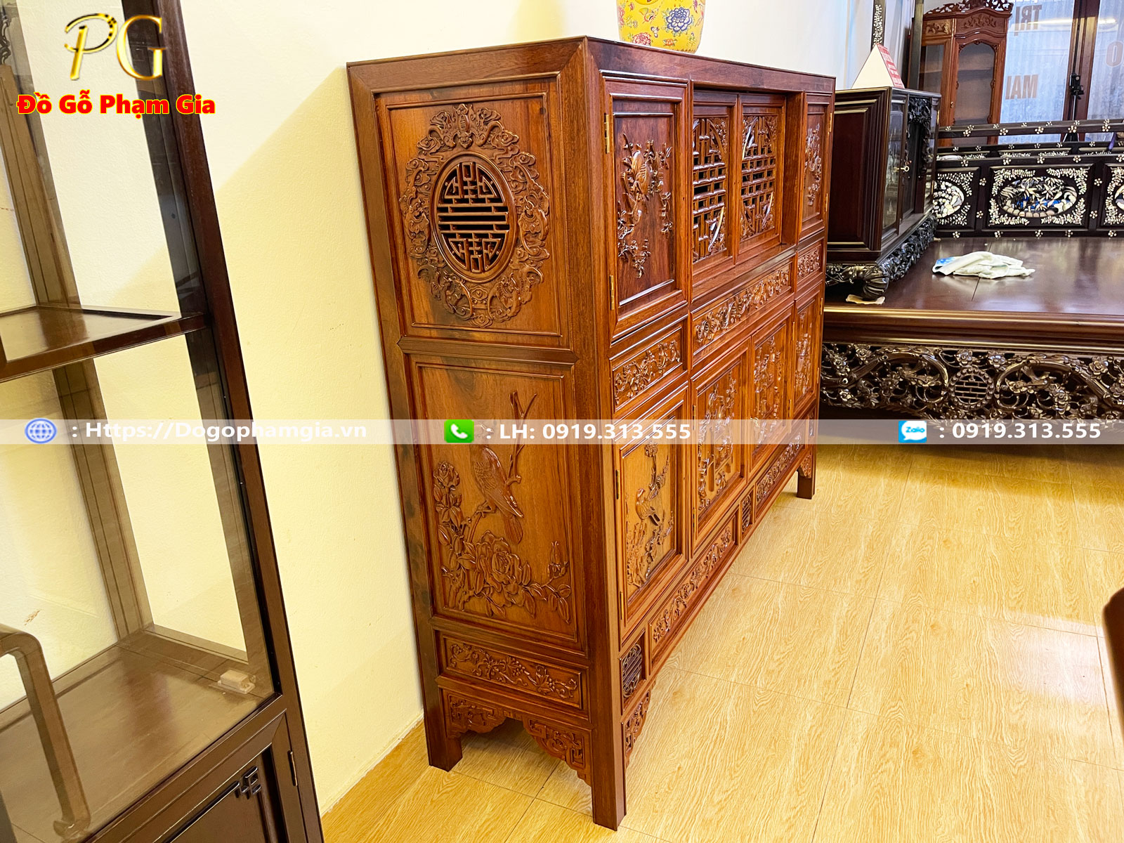 Mua tủ chạn gỗ gụ tại Đồ Gỗ Phạm Gia