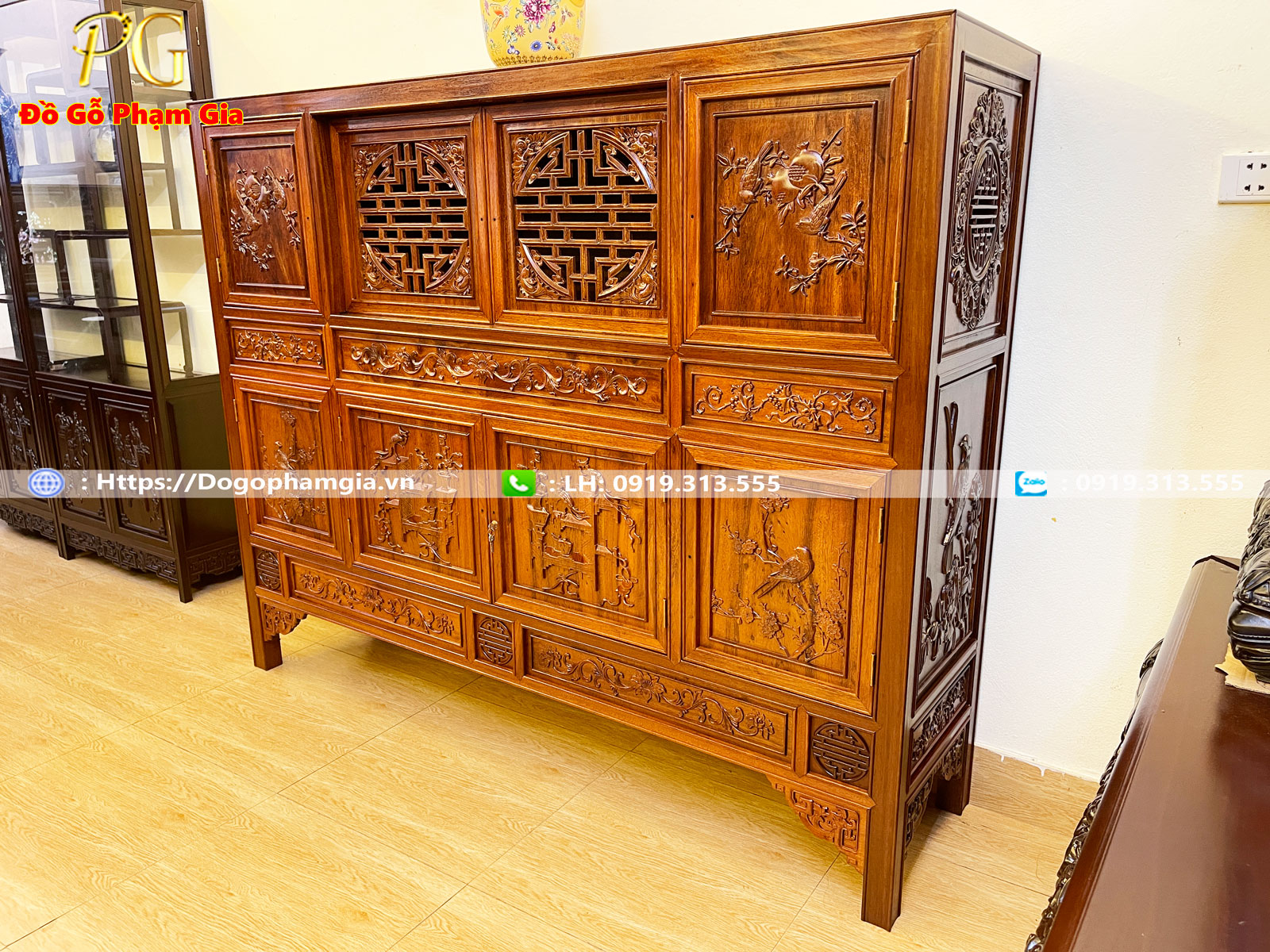 Hình ảnh chi tiết tủ chạn gỗ gụ