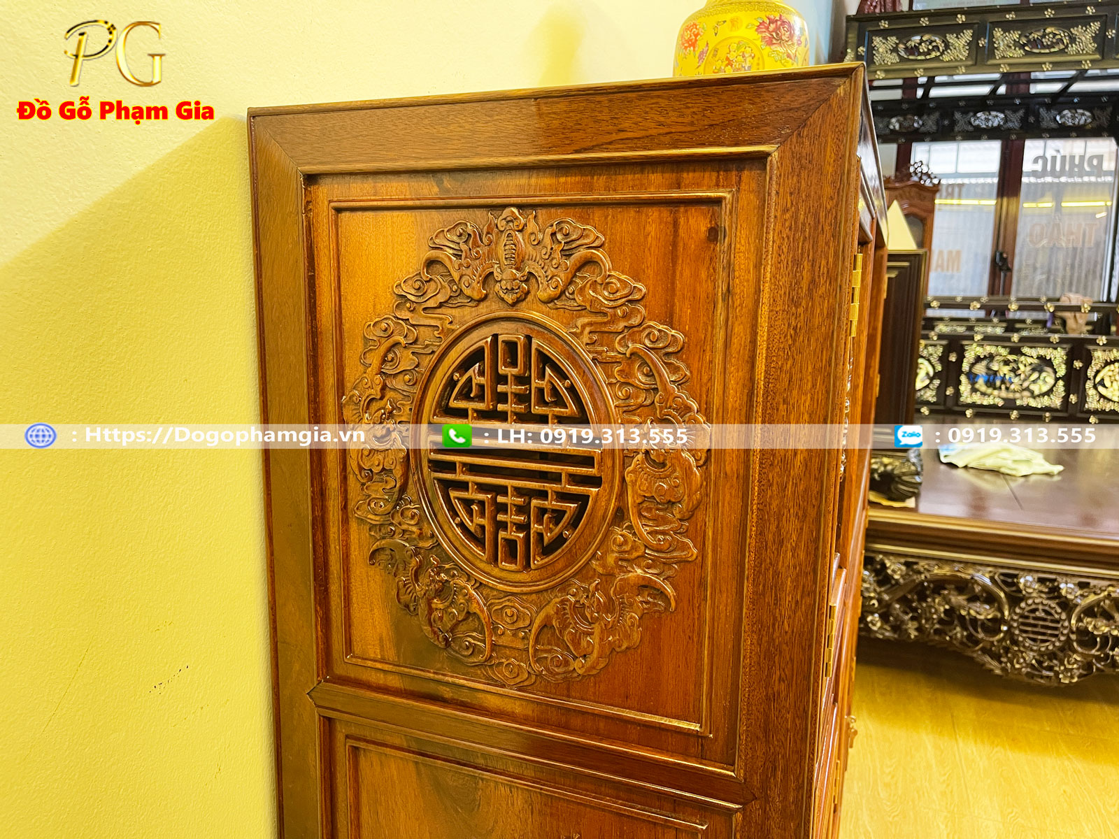 Mua tủ chạn gỗ gụ tại Đồ Gỗ Phạm Gia