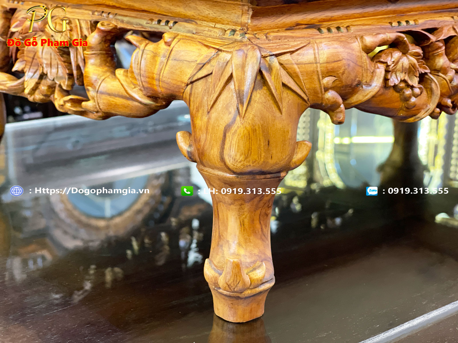 Hình ảnh chi tiết văn kỷ chạm trúc gỗ sưa Hình ảnh chi tiết văn kỷ chạm trúc gỗ sưa